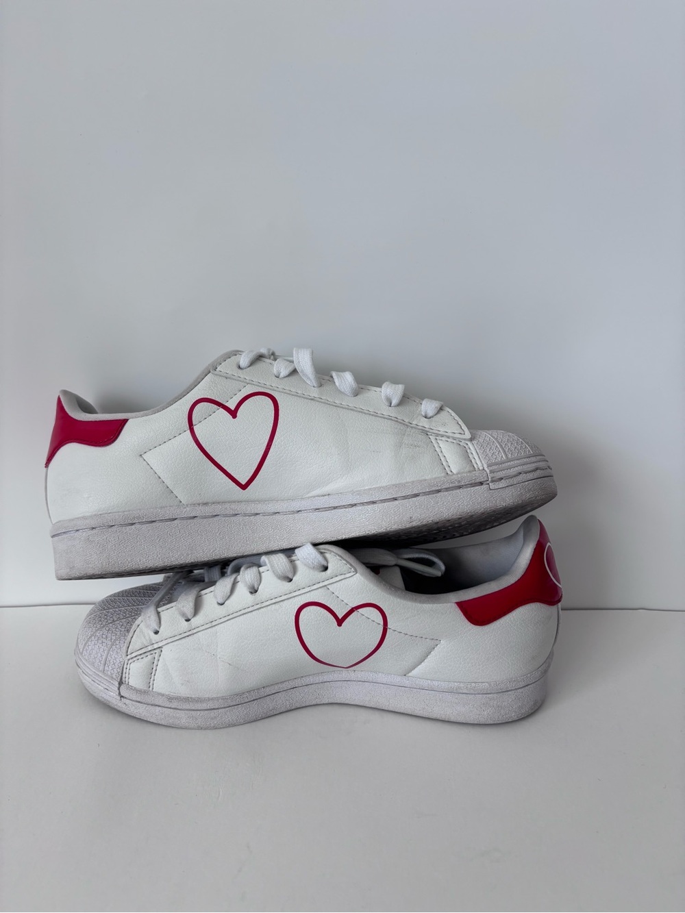 adidas Originals Superstar J 'Heart' White/Scarlet Red Shoes FW0817 Youth Size 5 - Picture 6 of 15